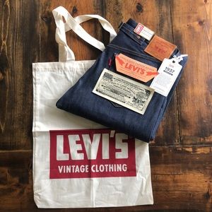 Levi’s 501 1937 Red Selvedge Denim Buckle Back Size 33 x 34 Made in Japan w/ Bag